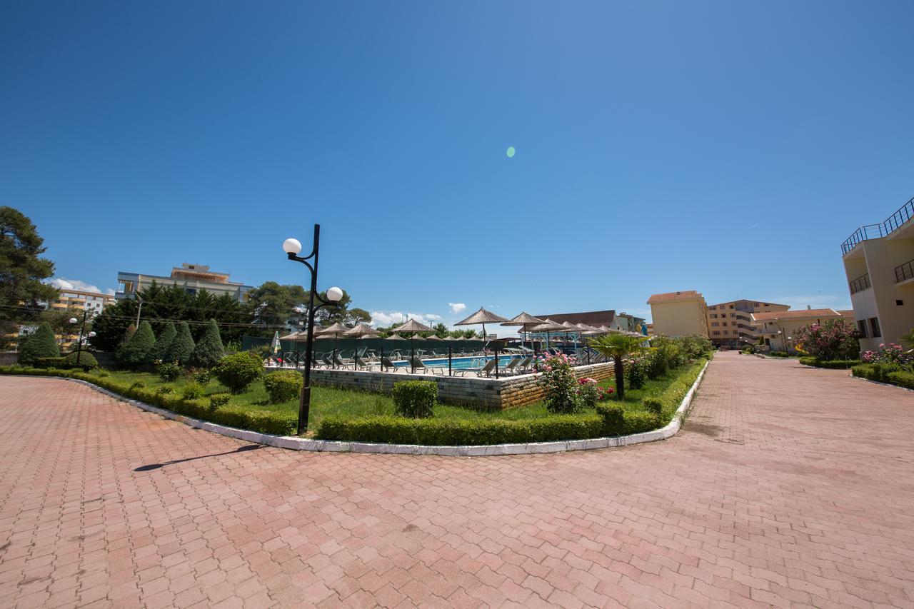 Kolaveri Resort Golem Exterior foto